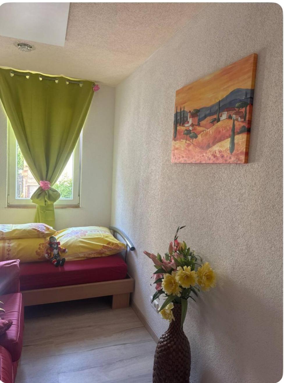 Apartamento Cafe Graf Weinsberg Exterior foto